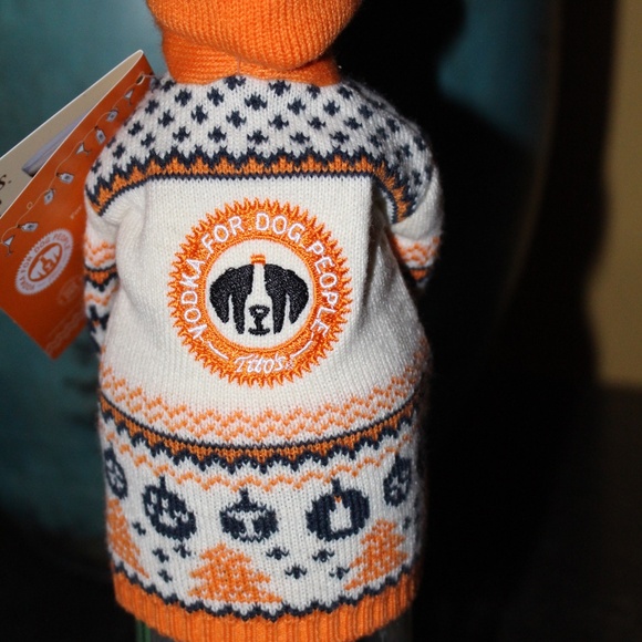 Tito, Bottle sweater kangaroo pouch and hoodie - Picture 3 of 5